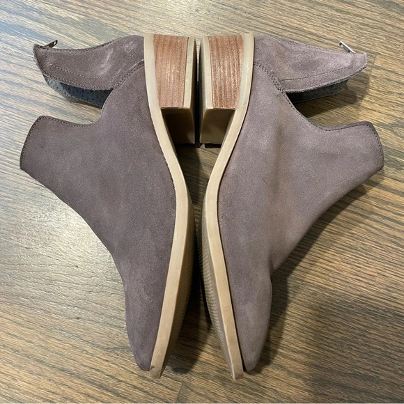 Steve Madden Laramie Suede Ankle Booties size 10 Back Zipper - Picture 6 of 11